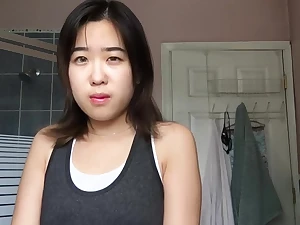 Wetting My Shorts / Omorashi